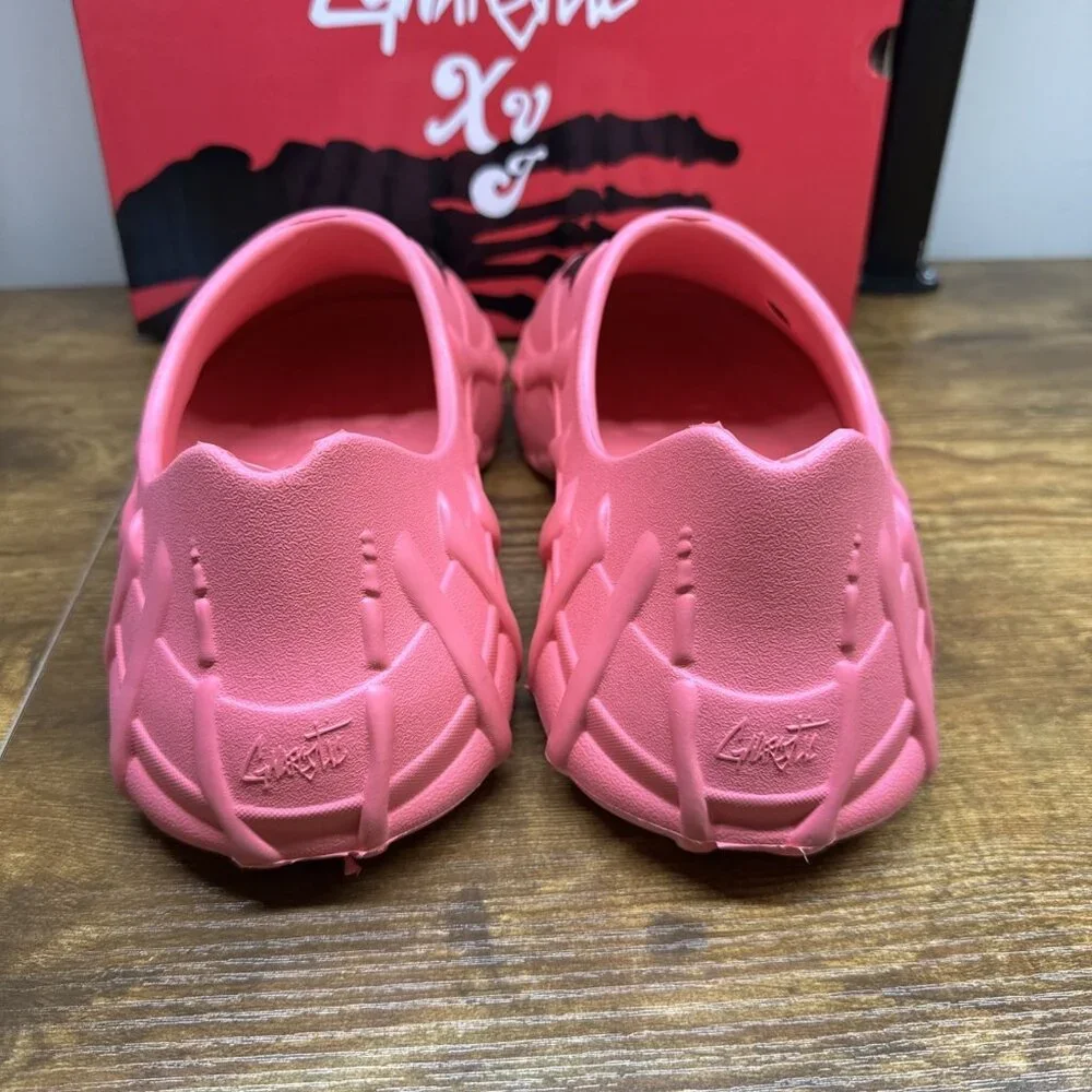 New‎ Gnarcotic Skelly Runners Pink Size 9 New With Box Shoes Slip On Rubber